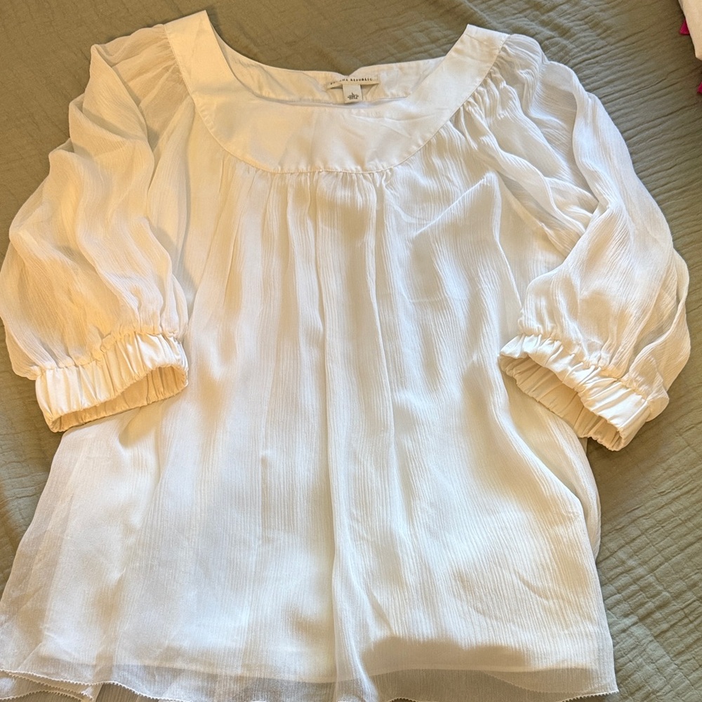 Banana Republic white Blouse